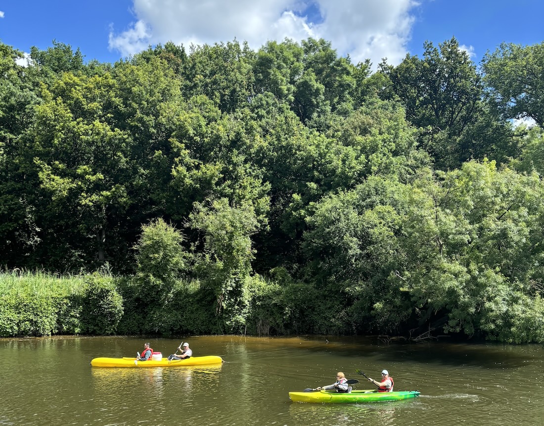 canoe-horizontal.jpeg